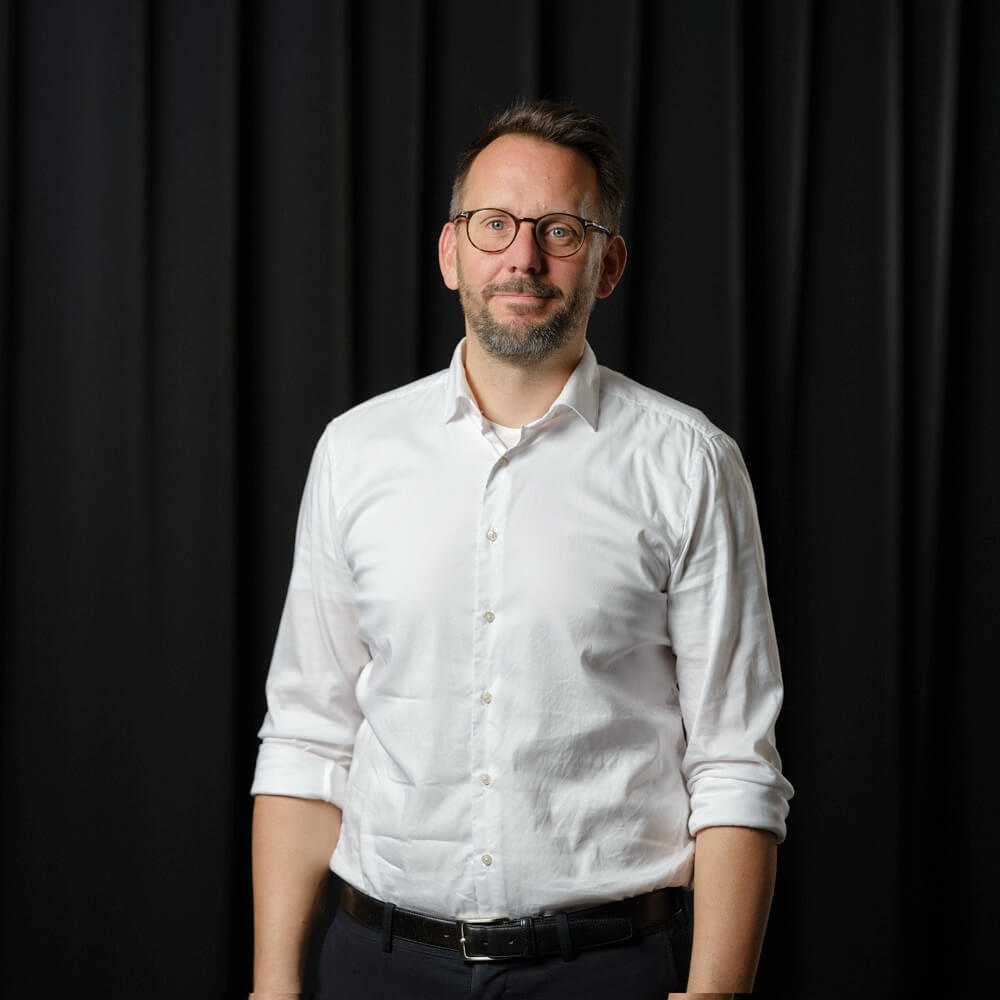 250424 Semler Headshots0303