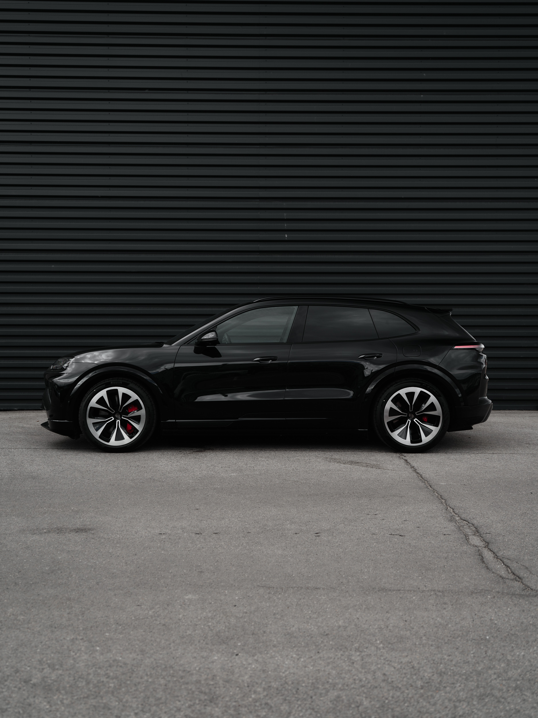 260512 Semler NY Porsche Cayenne Turbo