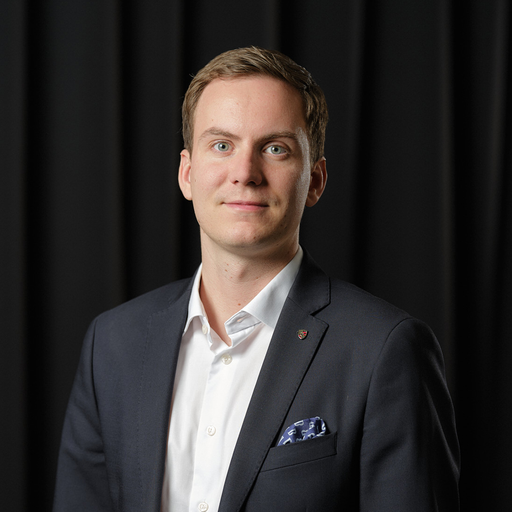 250424 Semler Headshots0339