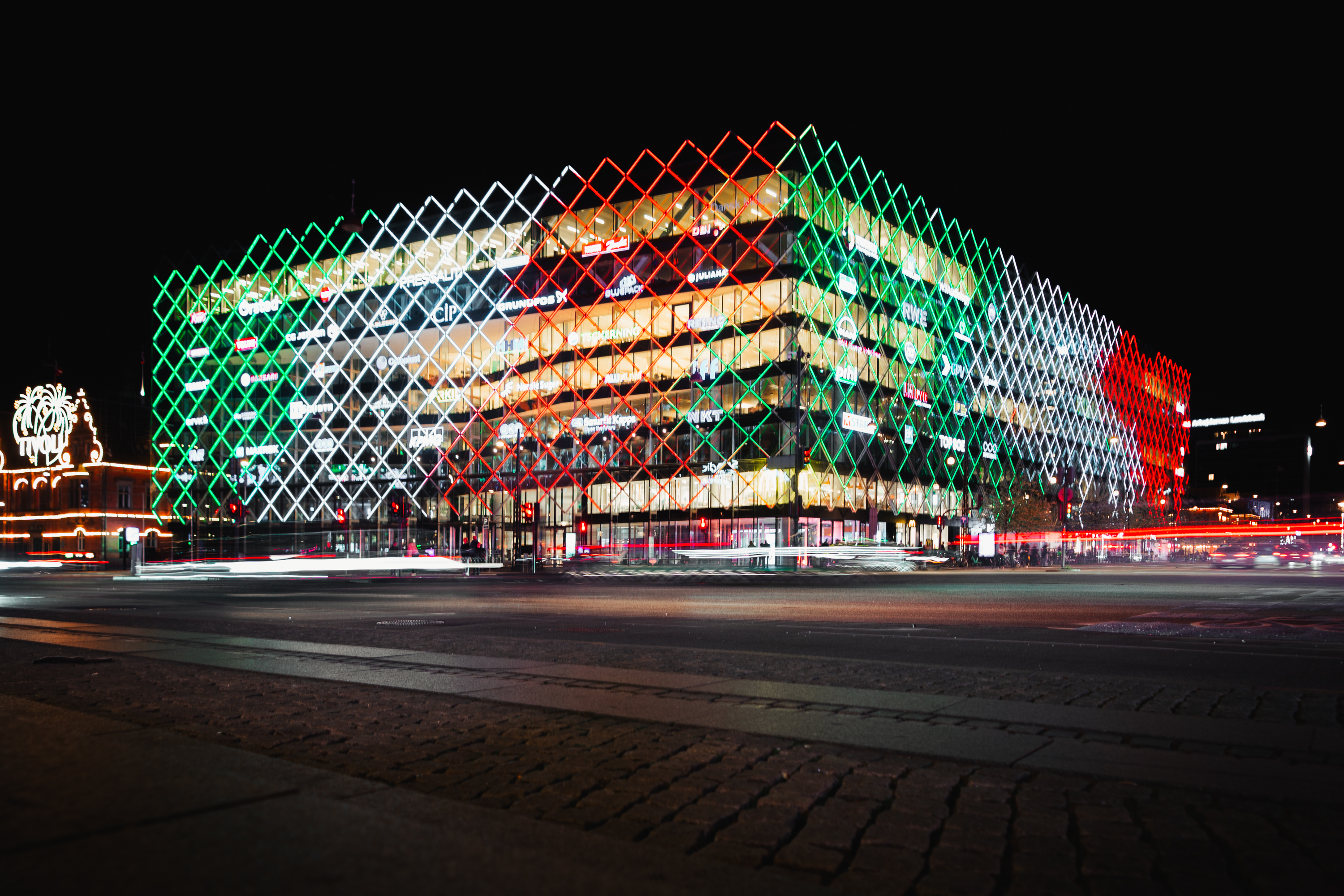 Gallery image 4 of 8