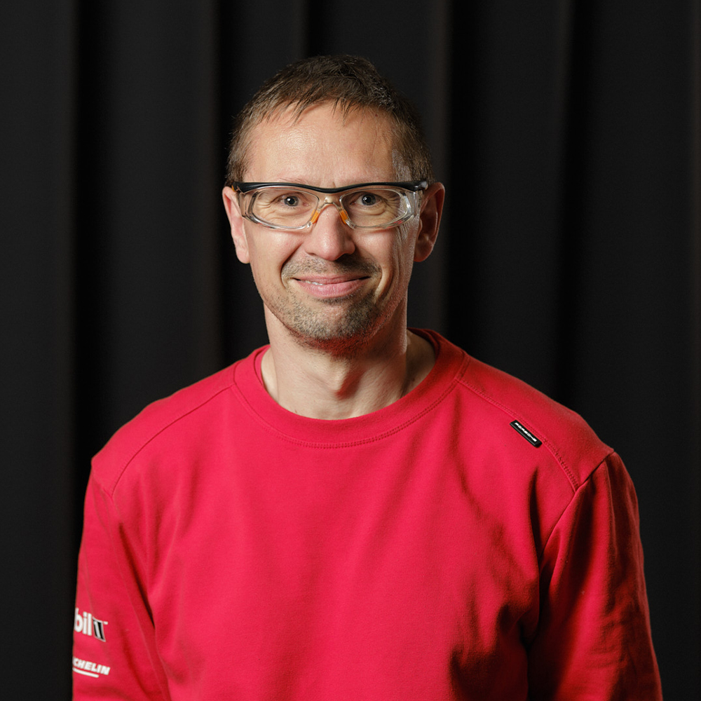 250424 Semler Headshots0163