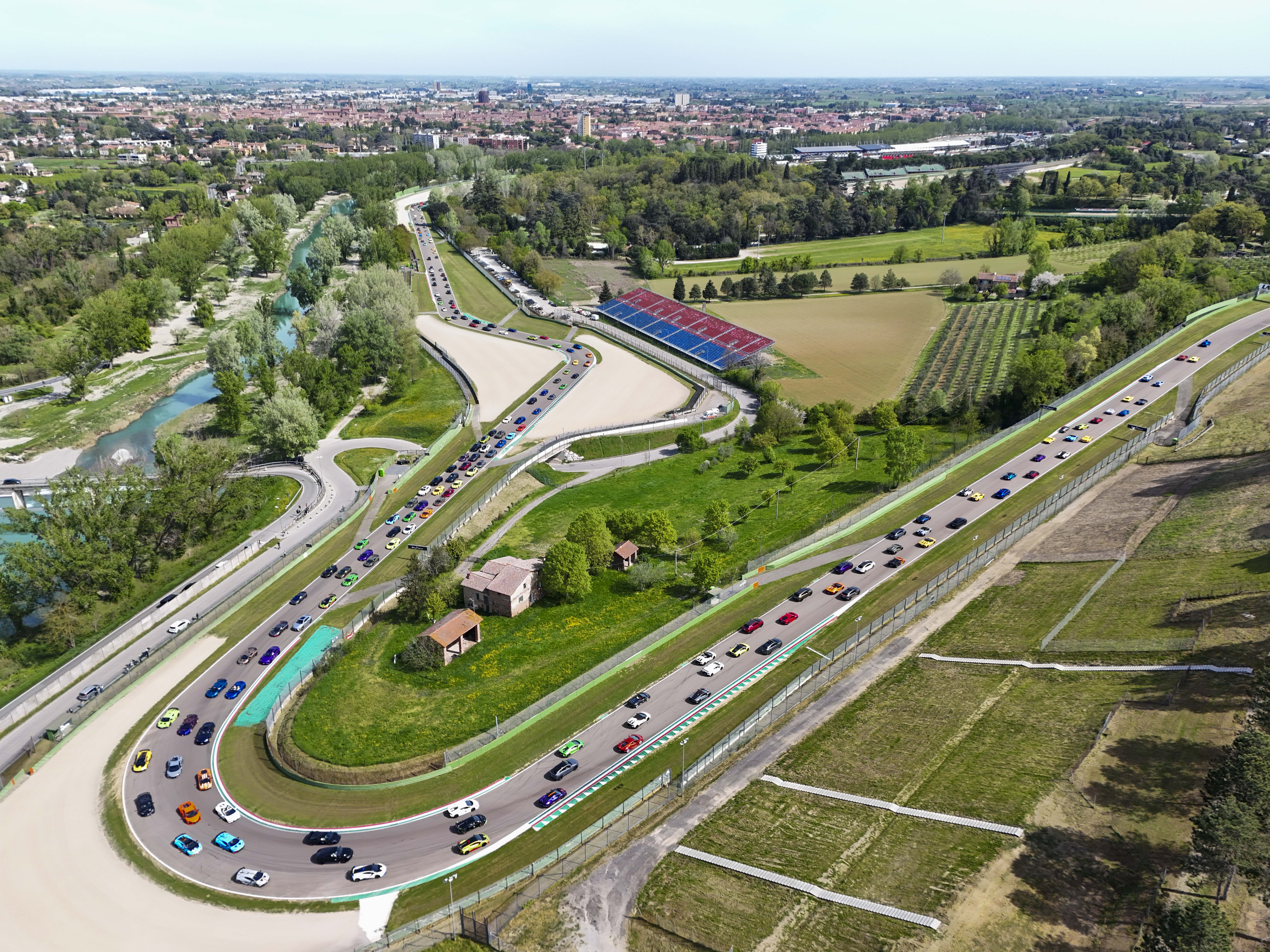 Gallery image 2 of 4