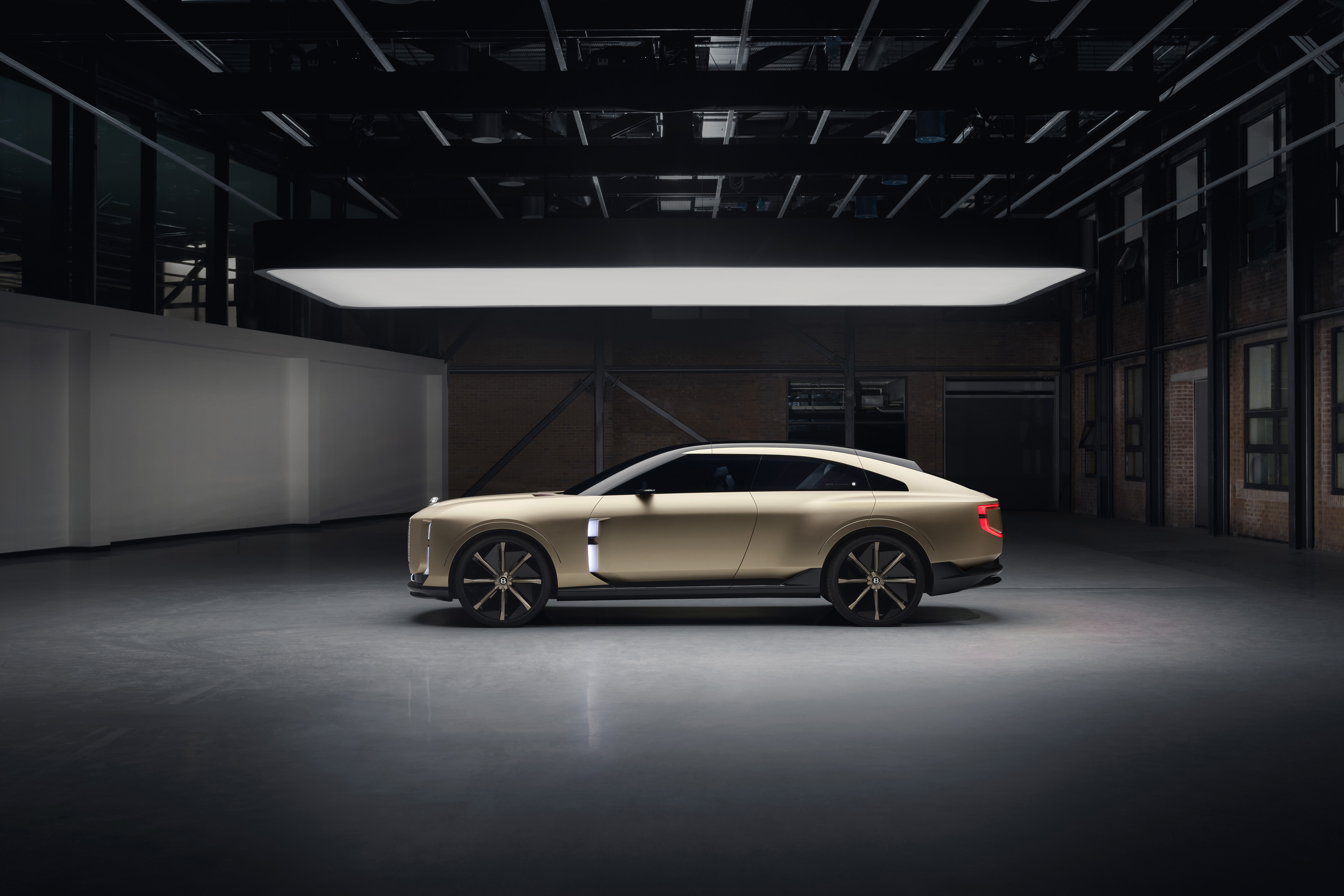 Fremtiden er formet af fortiden: Bentley EXP 15
