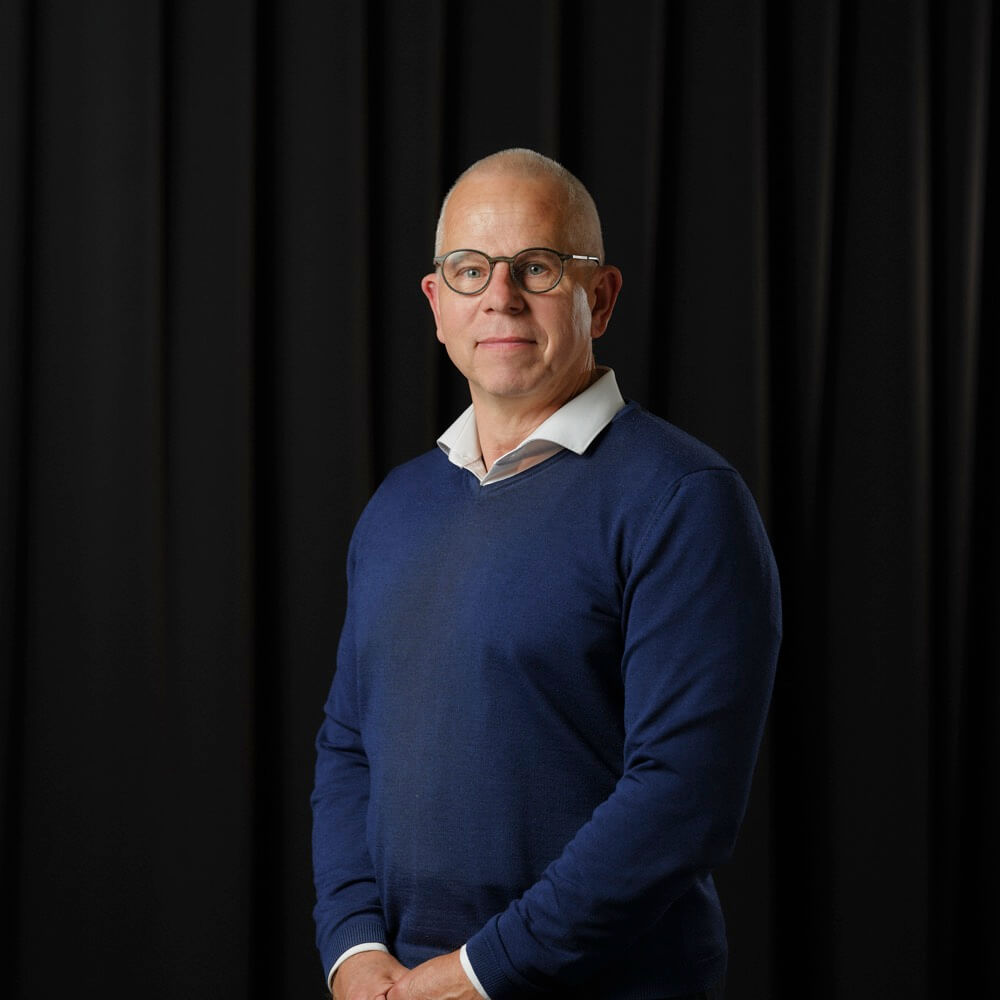 250424 Semler Headshots0675