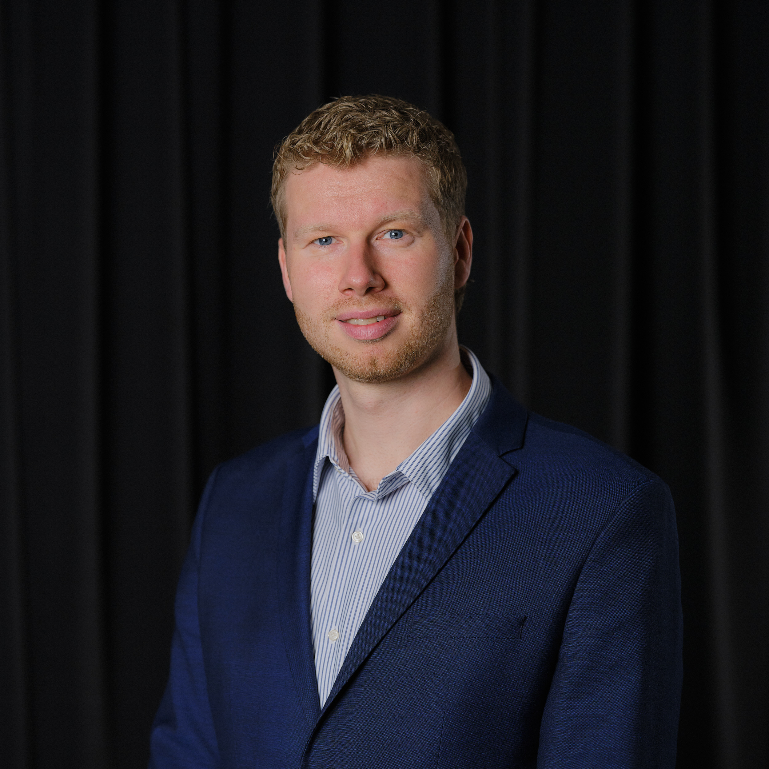 250424 Semler Headshots3099