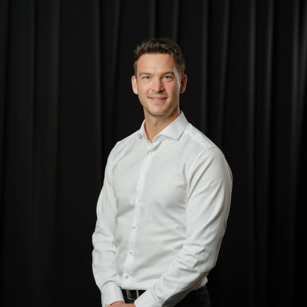 250424 Semler Headshots1193