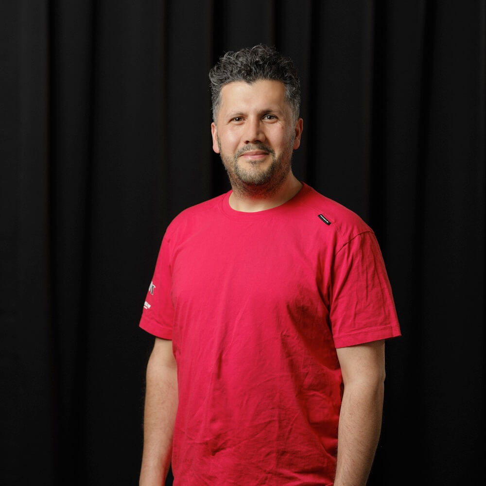 250424 Semler Headshots0823