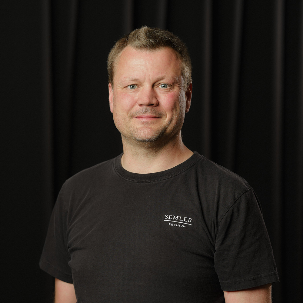 250424 Semler Headshots1265