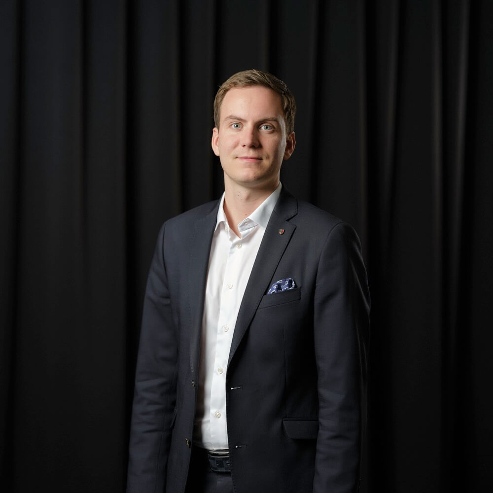250424 Semler Headshots0339