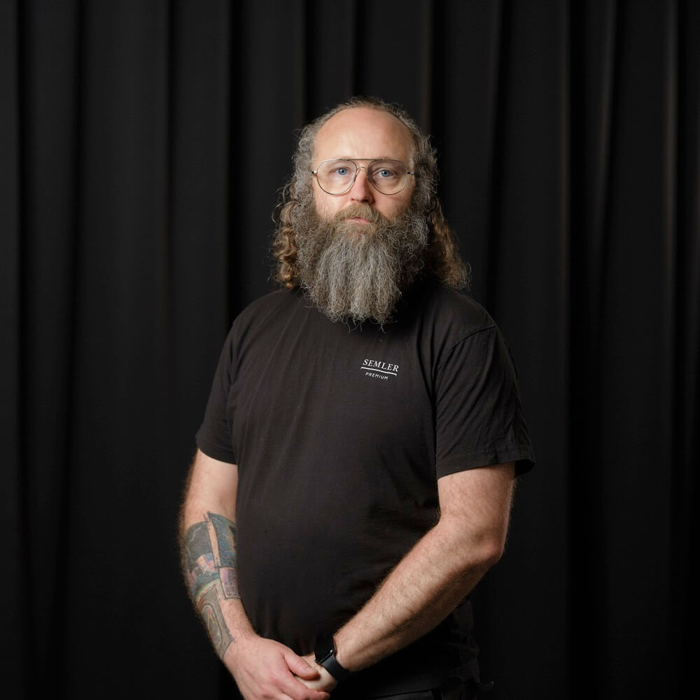 250424 Semler Headshots0380